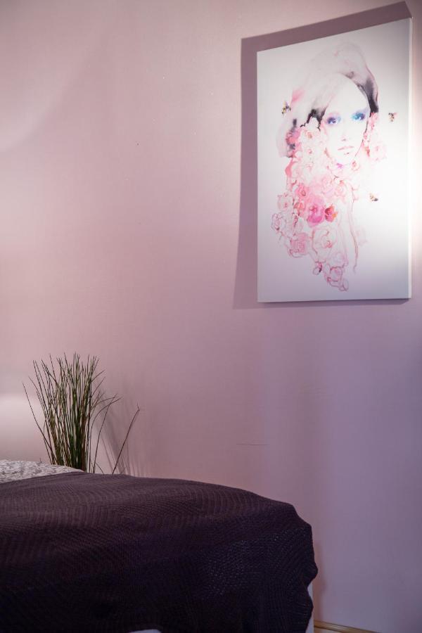 Luxury Downtown Home By Anna Budapest Exteriör bild