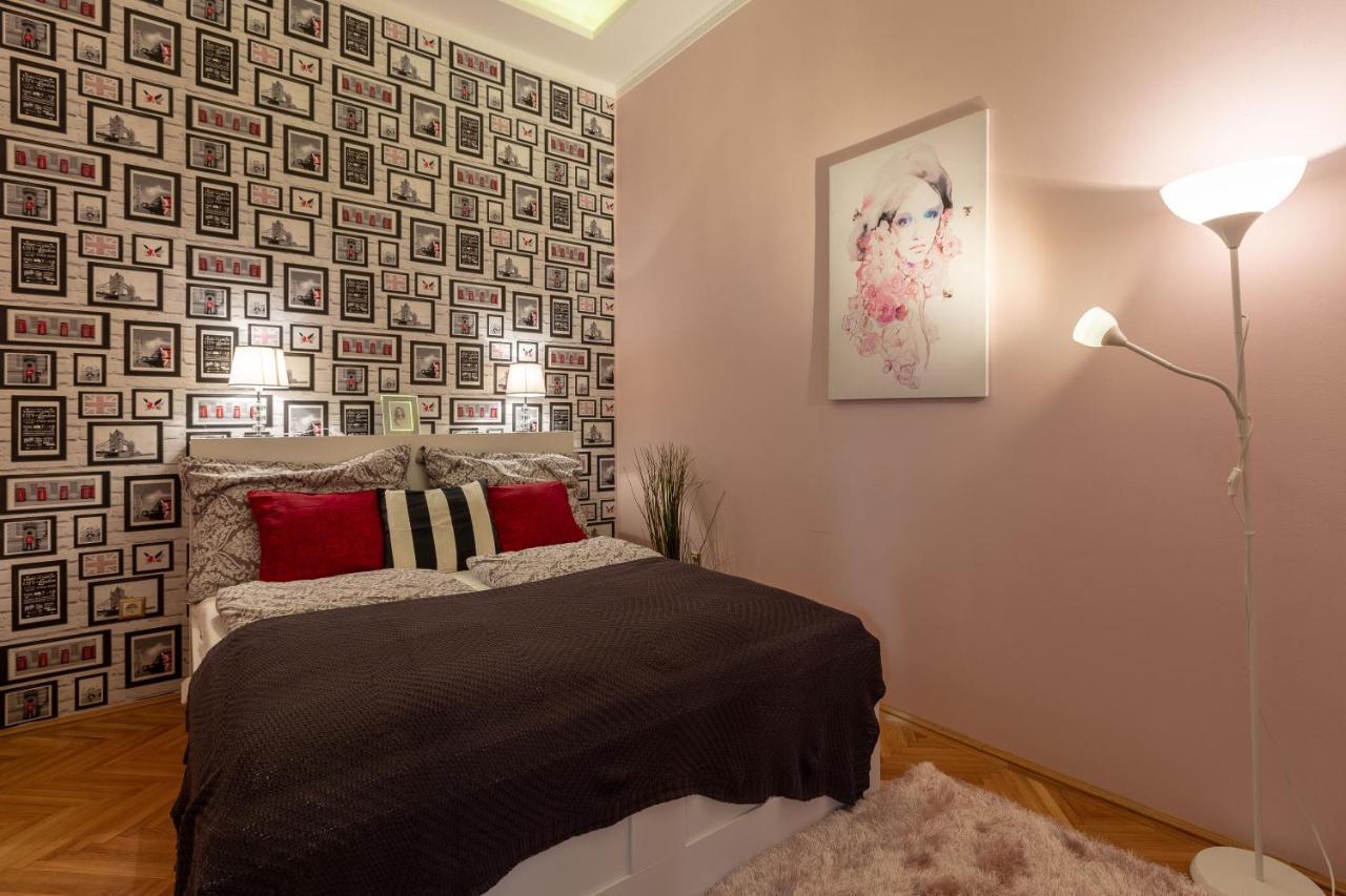 Luxury Downtown Home By Anna Budapest Exteriör bild